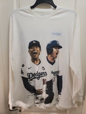 Los Angeles Dodgers White Graphic Long-Sleeve Tee - NWOT - 2XL